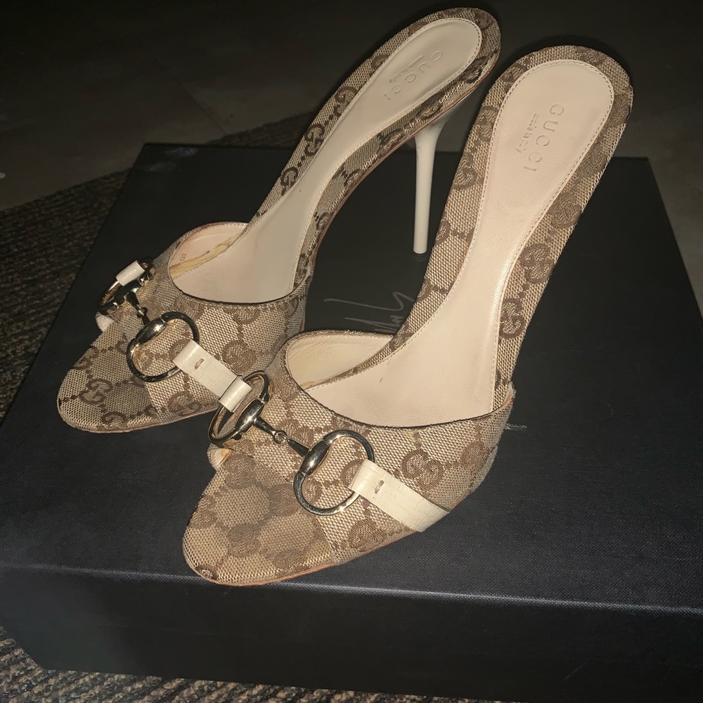 AUTHENTIC Gucci Shoes